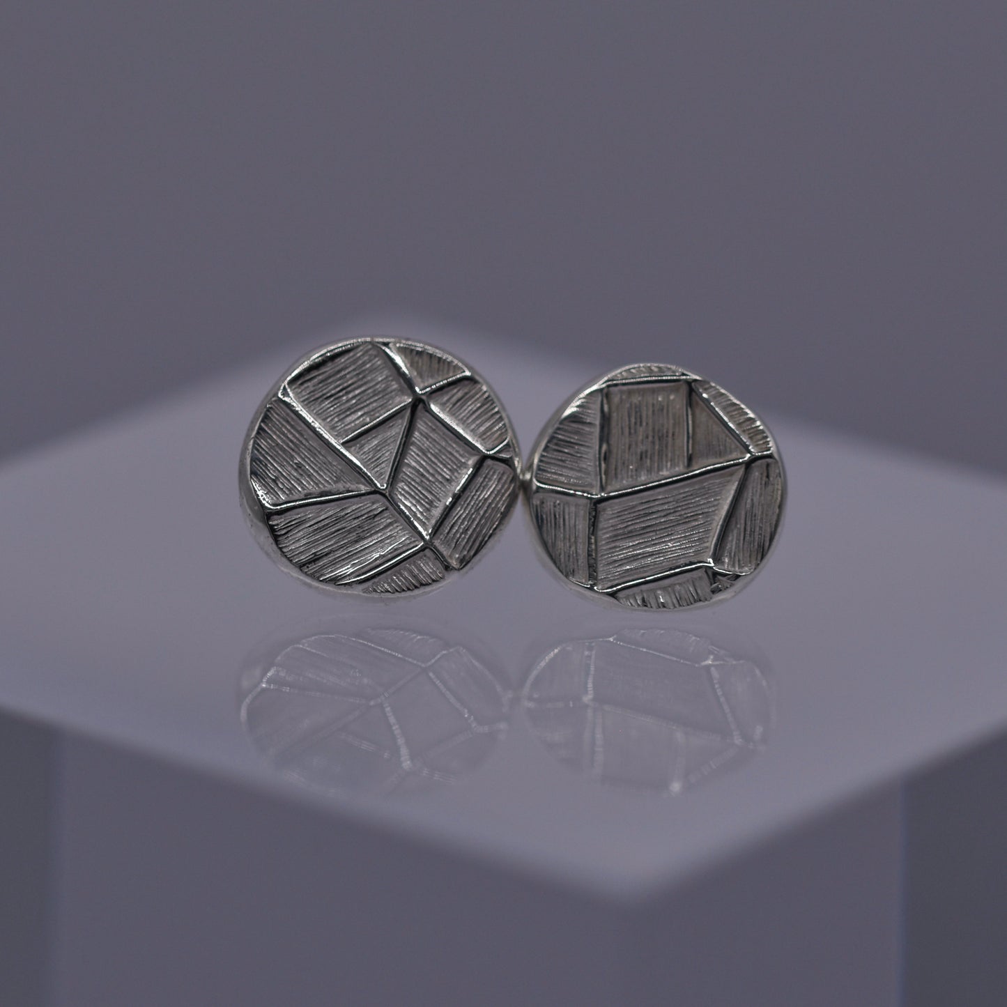 Quadrilateral Stud Earrings (Large)