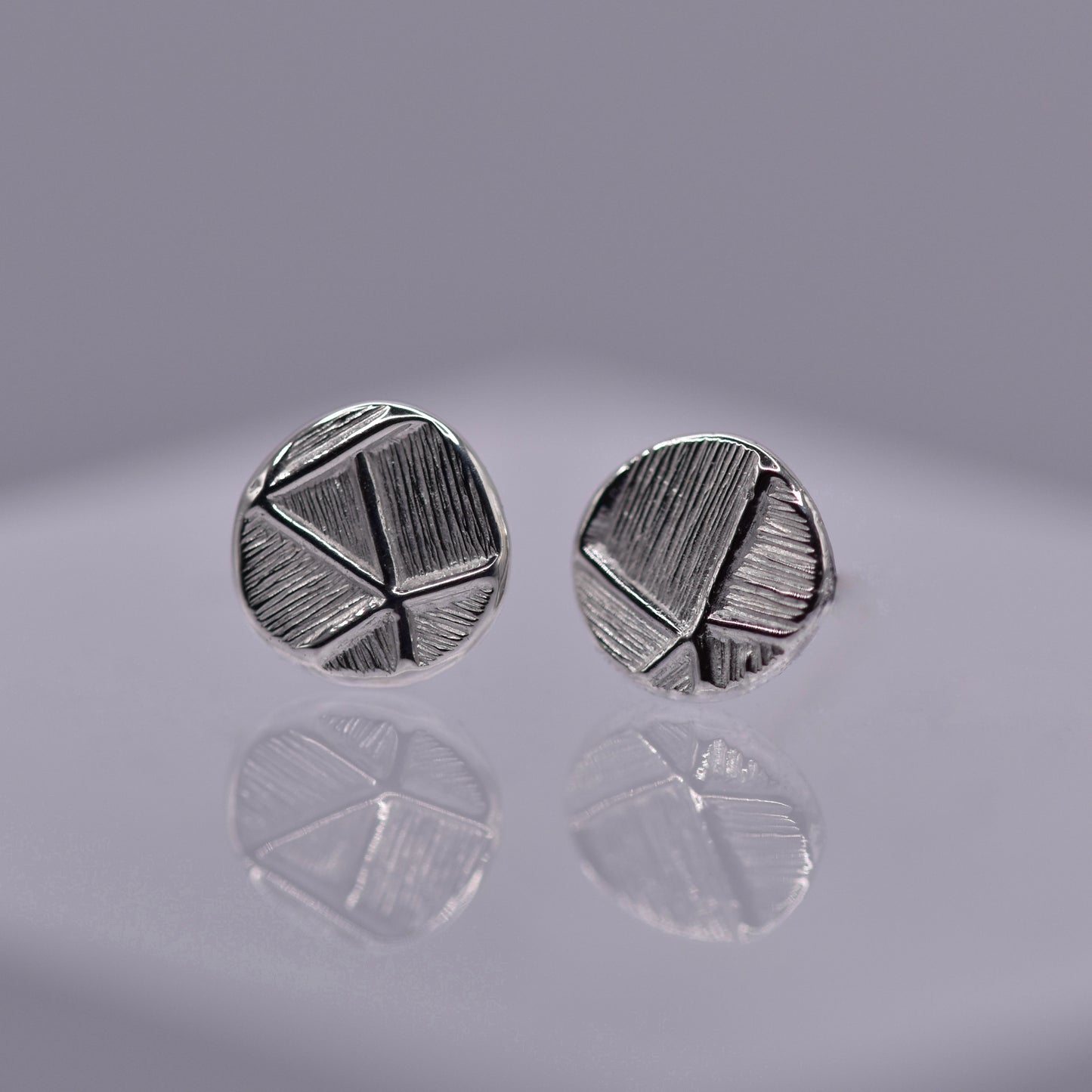 Quadrilateral Stud Earrings (Small)
