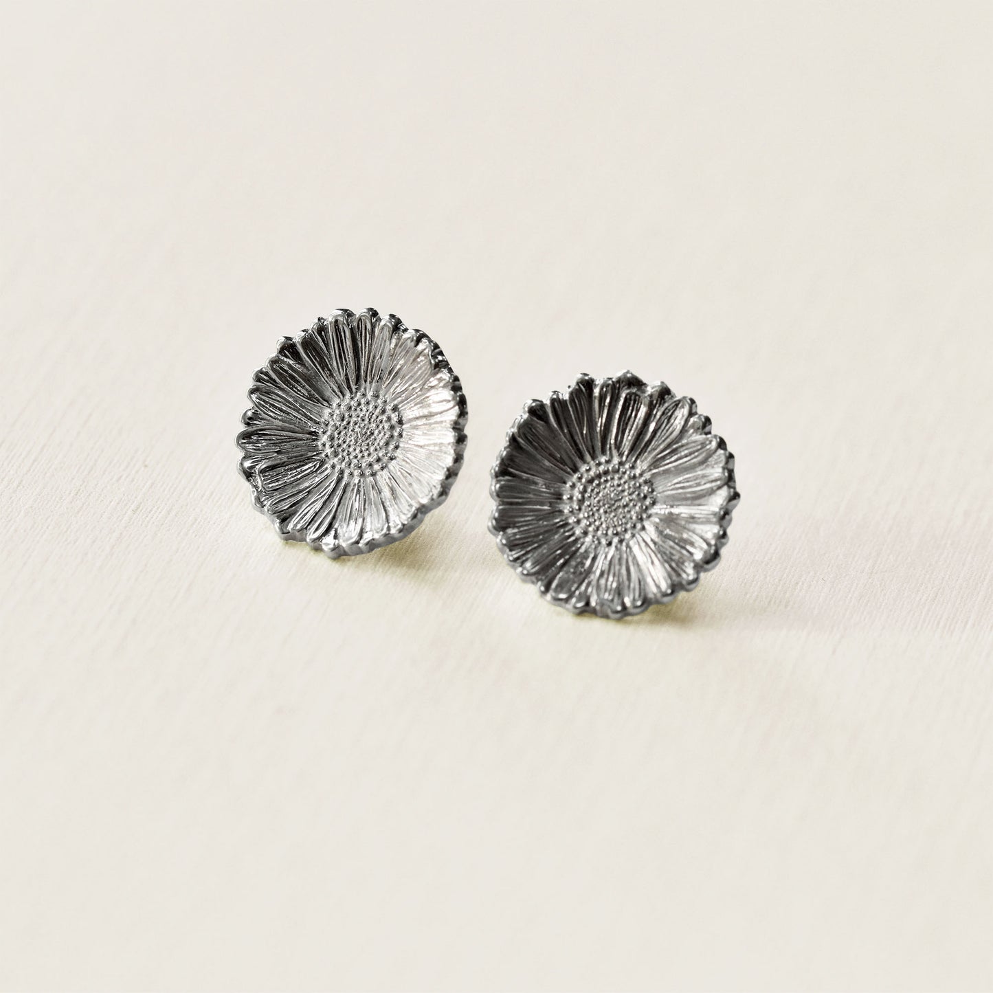 Daisy Stud Earrings