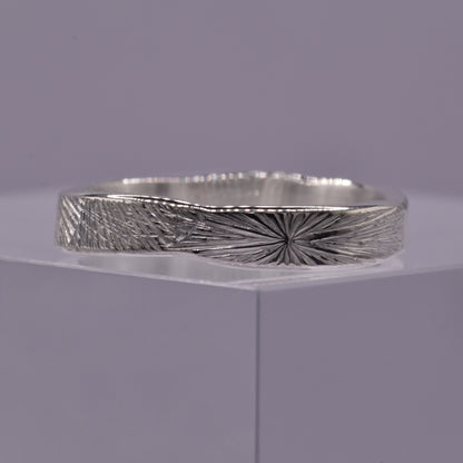 Radiate Ring