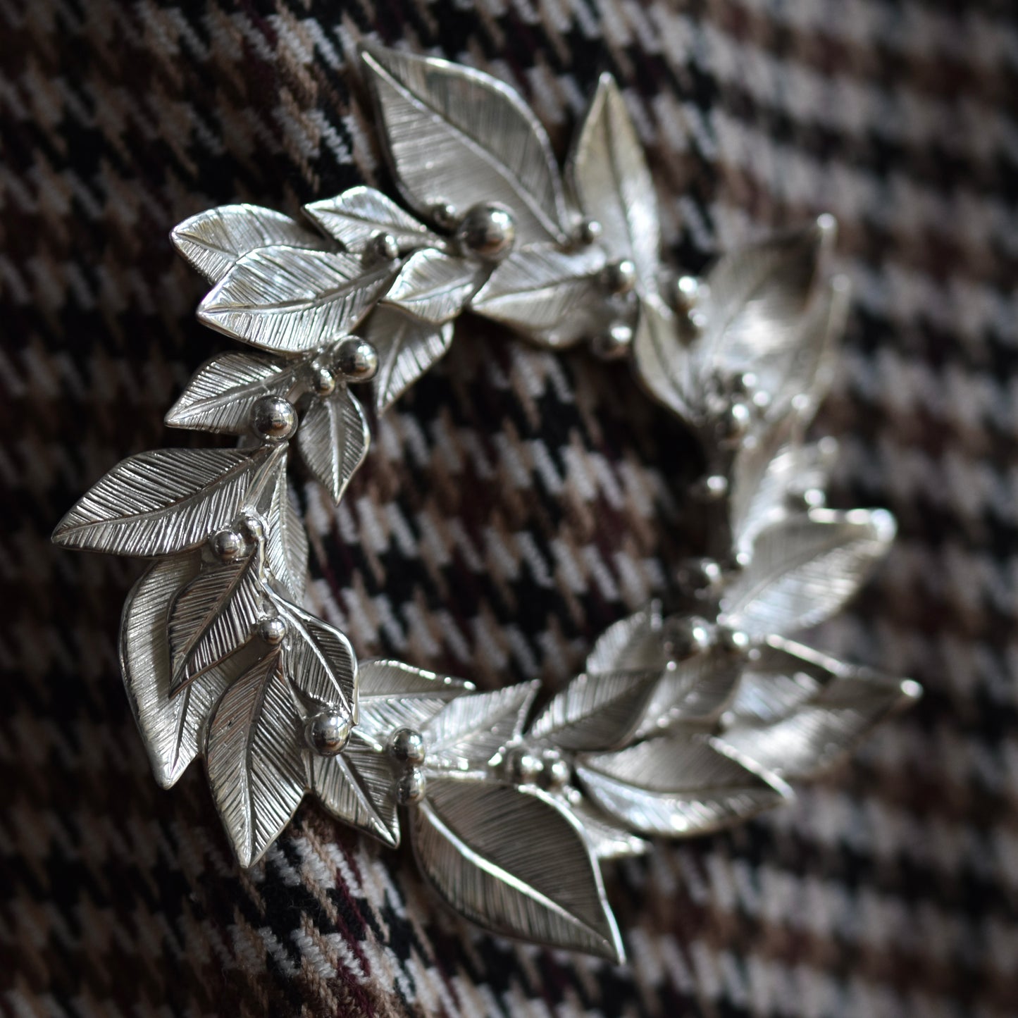 Wreath Brooch