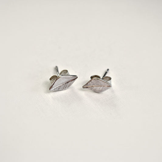 Fallen Leaves Stud Earrings (Extra Small)