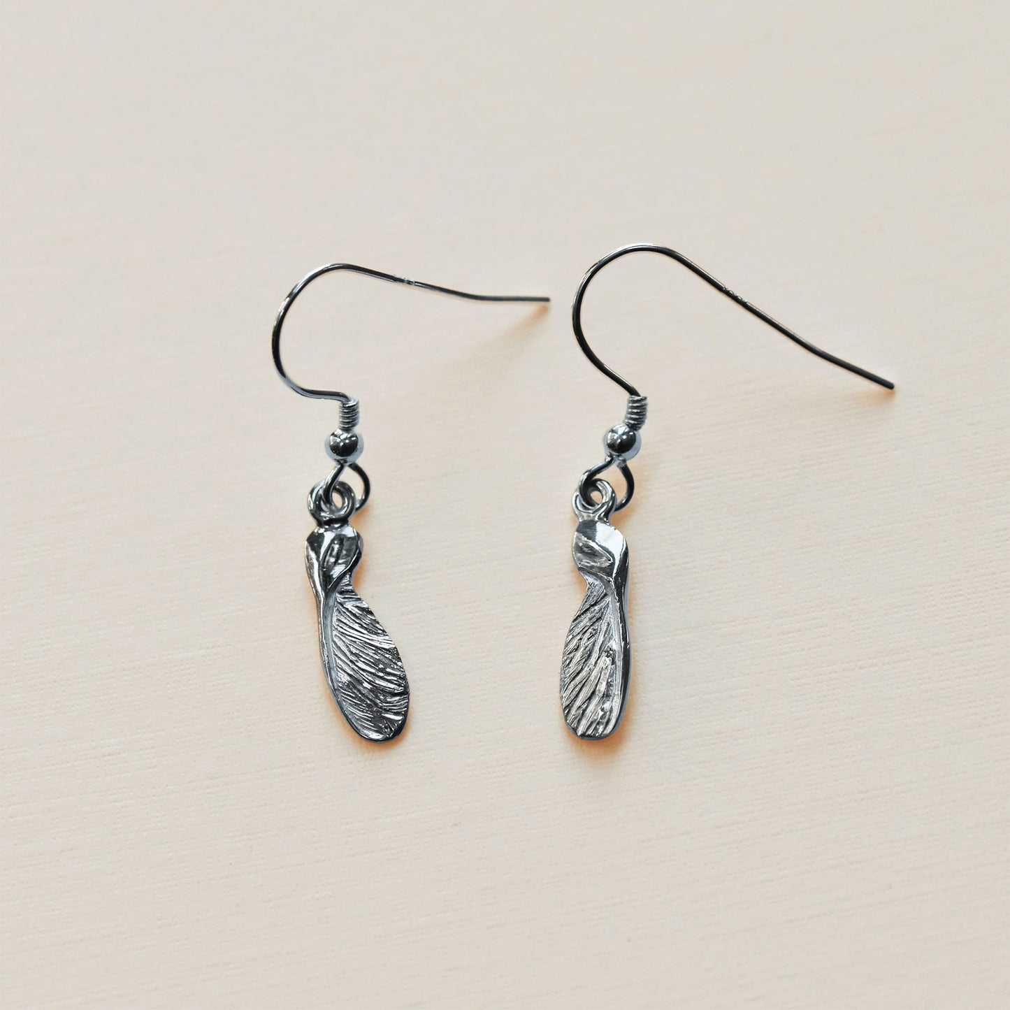 Half Sycamore Drop Earrings (Medium)